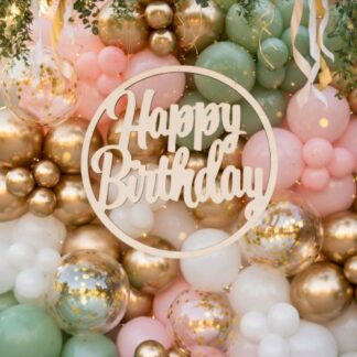 שלט Happy Birthday מעץ צבע לבן x1